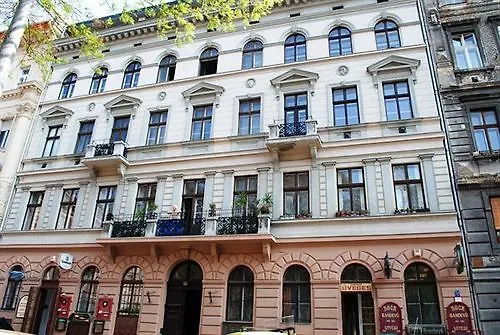 Silver Center Hotel 3*
